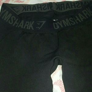 2 pair of gym shark flex leggings